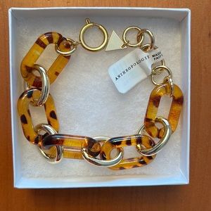 NWT Anthropologie Serafina Resin Link Bracelet in Tortoise and Gold in Box
